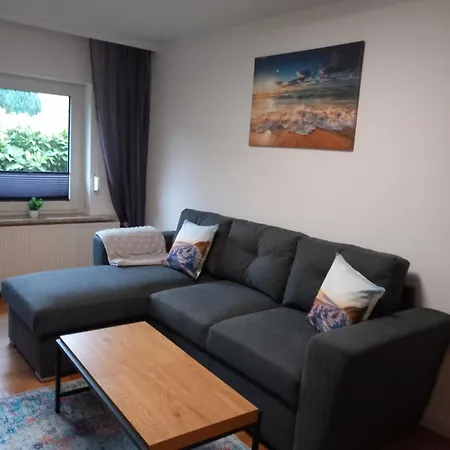 Am Park Apartment *